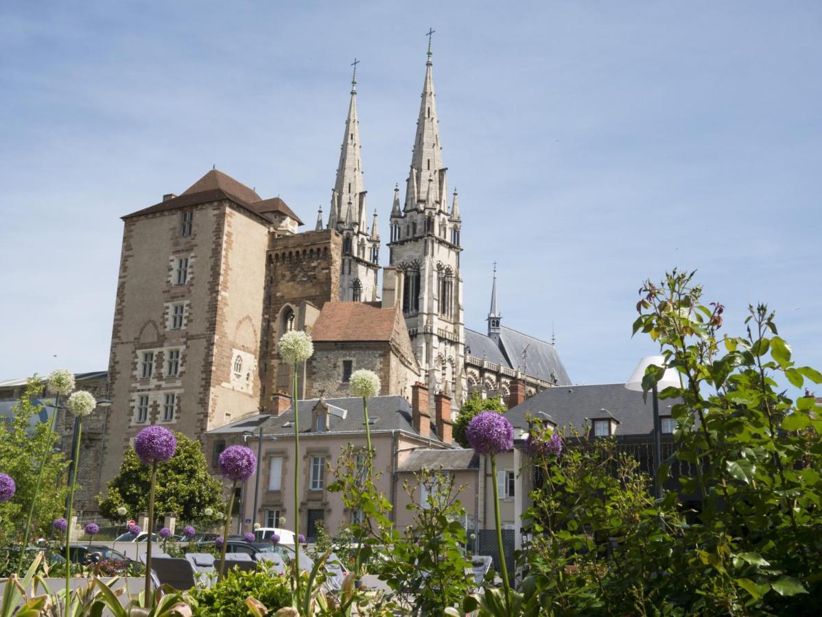 Bel Appartement En Coeur De Ville - 20 Minutes Du Pal ムーラン エクステリア 写真